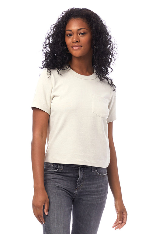 Ecru classic fit, single pocket, slightly cropped tee